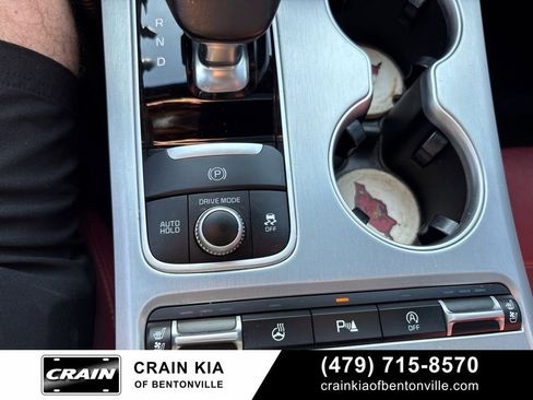 Used 2018 Kia Stinger GT2 AWD/4WD image 15