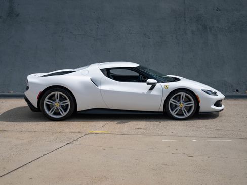 Used 2023 Ferrari 296 GTB Base image 6