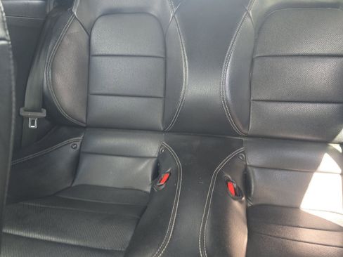 Used 2022 Ford Mustang Premium image 13