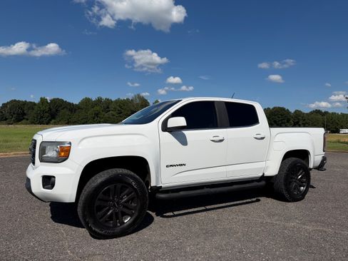 Used 2020 GMC Canyon SLE w/ Elevation Edition RWD image 1