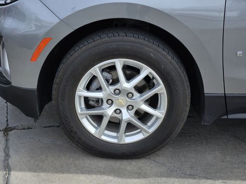 Used 2024 Chevrolet Equinox LT image 10