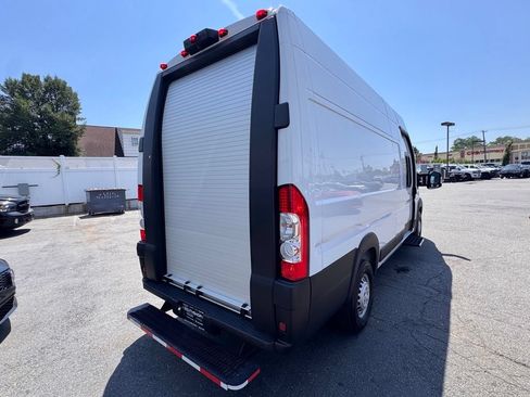 Used 2024 RAM ProMaster 3500 w/ Delivery Van Package FWD image 10