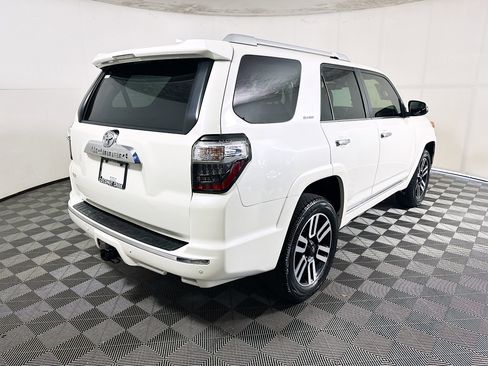 Used 2023 Toyota 4Runner Limited AWD/4WD image 3