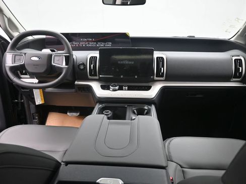 New 2026 Ford Expedition Active RWD image 14