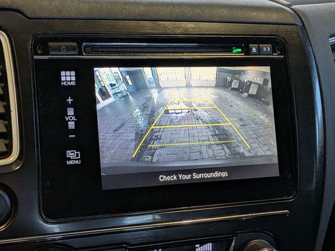 Used 2015 Honda Civic SE image 26