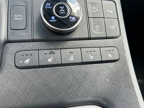 Used 2024 Hyundai Palisade Limited AWD/4WD image 12