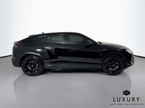 Used 2023 Lamborghini Urus S image 5