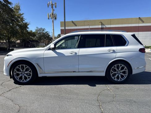Used 2023 BMW X7 xDrive40i image 5
