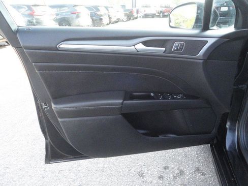 Used 2013 Ford Fusion Titanium w/ Titanium Driver Assist Pkg image 11