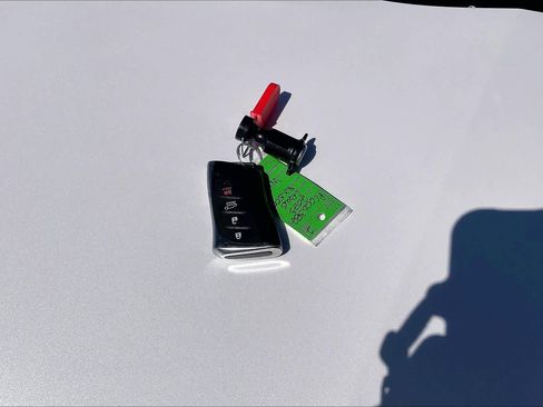 Certified 2023 Lexus UX 250h FWD w/ Accessory Package (Z1) image 14