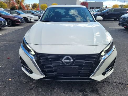 New 2025 Nissan Altima 2.5 SV w/ SV Premium Package image 11
