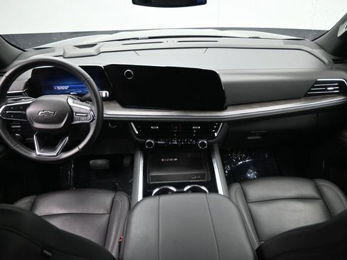 Used 2025 Chevrolet Tahoe Z71 image 24