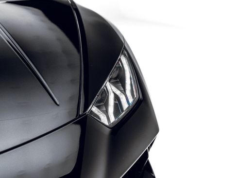 Used 2021 Lamborghini Huracan EVO RWD image 10