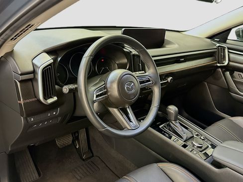 Used 2025 MAZDA CX-50 AWD 2.5 Hybrid w/ Premium Pkg image 18
