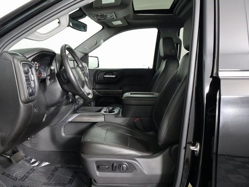 Used 2020 Chevrolet Silverado 1500 LTZ w/ LTZ Premium Package AWD/4WD image 10