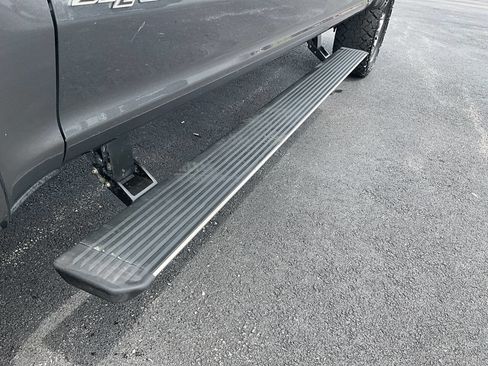 Used 2017 Ford F250 Lariat w/ Lariat Ultimate Package image 22