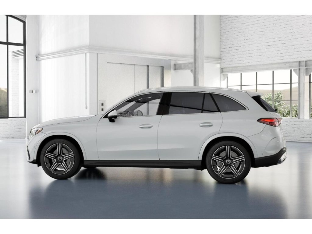 Certified 2026 Mercedes-Benz GLC 300 4MATIC image 33