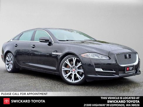 Used 2019 Jaguar XJ L Portfolio RWD image 1