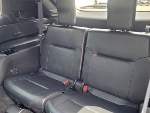 Used 2023 Mitsubishi Outlander SE AWD/4WD image 38