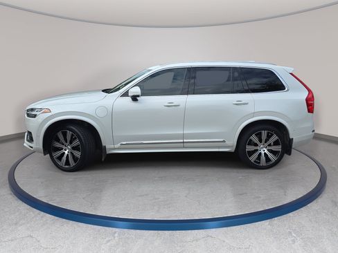 Used 2024 Volvo XC90 T8 Ultimate w/ Lounge Package AWD/4WD image 8