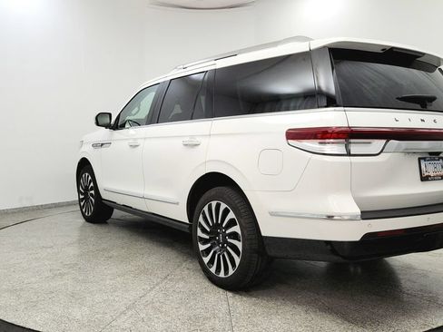 Used 2024 Lincoln Navigator Black Label AWD/4WD image 3