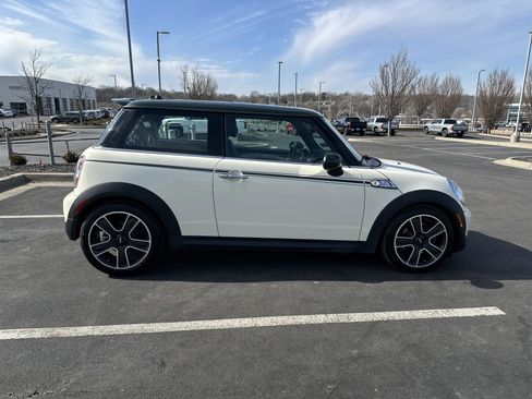 Used 2013 MINI Cooper S image 11
