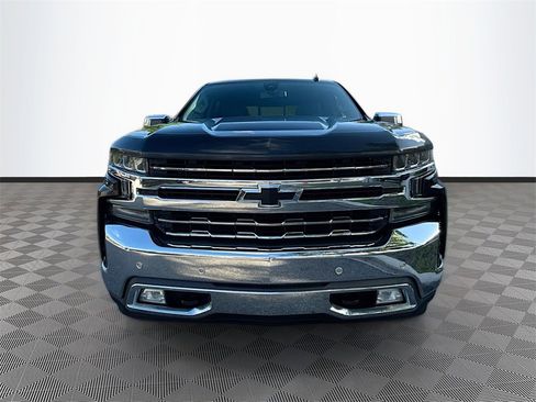 Used 2019 Chevrolet Silverado 1500 LTZ image 2