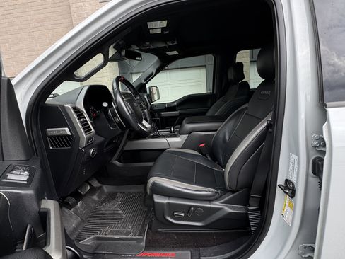 Used 2017 Ford F150 Raptor w/ Equipment Group 802A Luxury AWD/4WD image 14