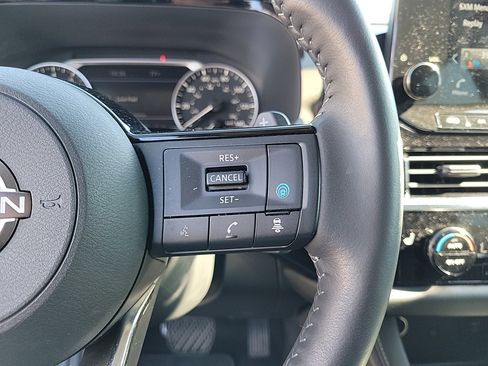 Certified 2023 Nissan Pathfinder SL AWD/4WD image 23