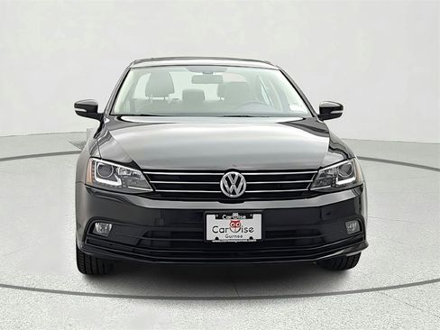 Used 2016 Volkswagen Jetta SEL w/ Lighting Package image 2
