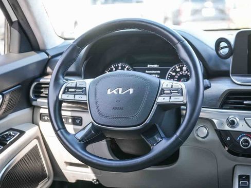 Used 2022 Kia Telluride SX w/ SX Prestige Package AWD/4WD image 15