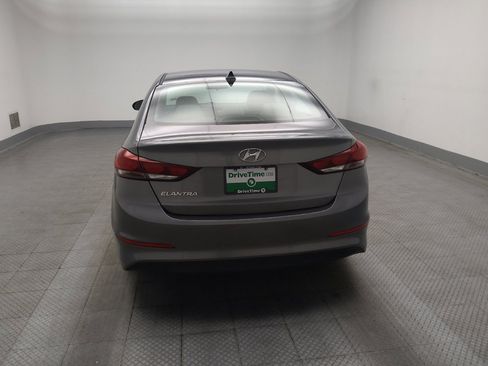 Used 2018 Hyundai Elantra SEL FWD image 6