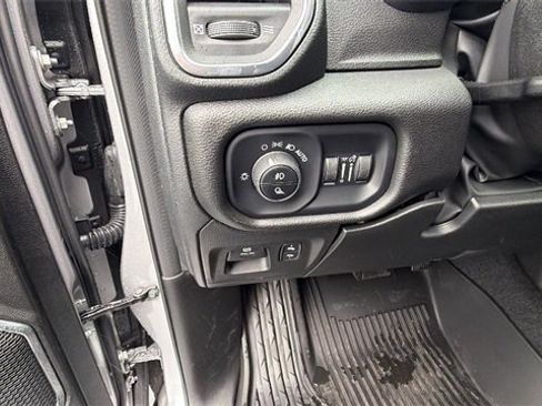 New 2025 RAM 1500 Laramie image 29