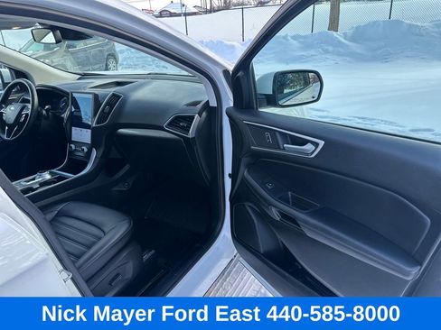 Used 2023 Ford Edge SEL w/ Convenience Package image 10