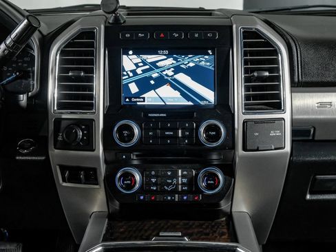 Used 2017 Ford F250 Platinum w/ Platinum Ultimate Package AWD/4WD image 25