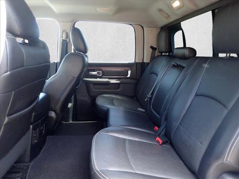 Used 2015 RAM 2500 Laramie AWD/4WD image 7