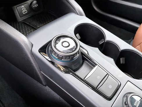 Used 2024 Ford Bronco Sport Outer Banks image 29