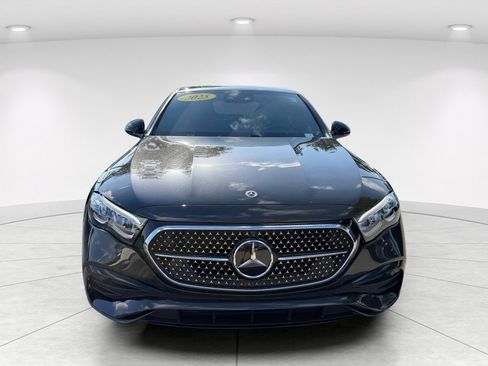 Used 2025 Mercedes-Benz E 350 Sedan image 2