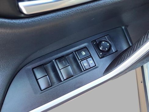 Used 2021 Toyota RAV4 TRD Off-Road image 18