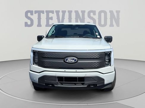 Used 2024 Ford F150 Lightning Flash AWD/4WD image 8