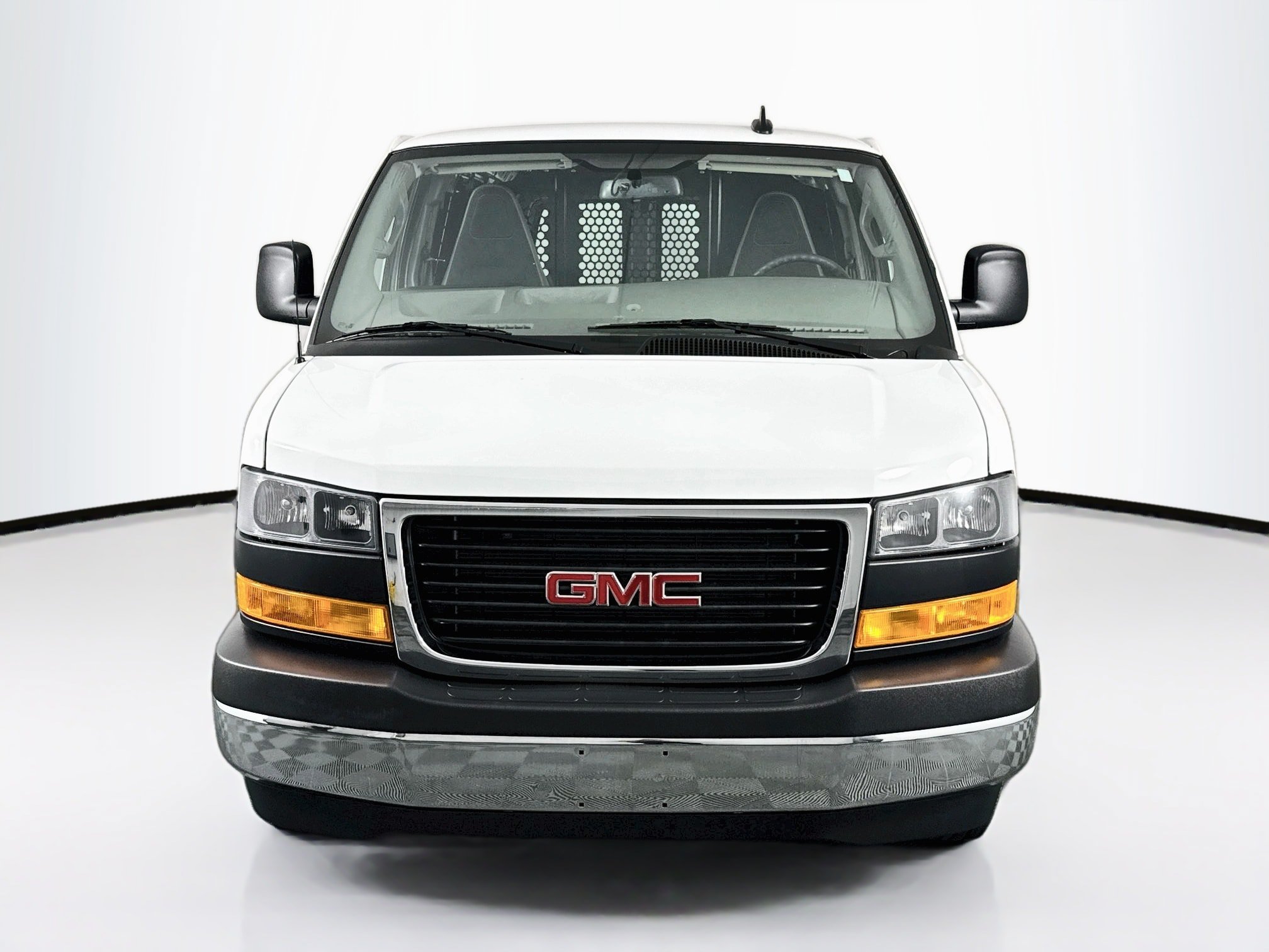 Used 2025 GMC Savana 2500 w/ Driver Convenience Package RWD image 7
