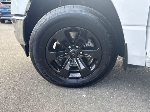 Used 2024 RAM 1500 Laramie image 27