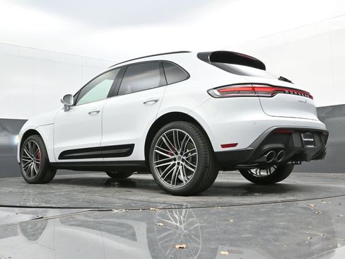 New 2025 Porsche Macan S image 33