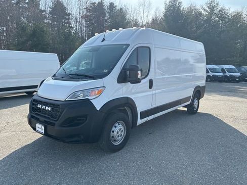 Used 2023 RAM ProMaster 2500 image 7
