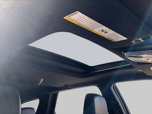 Used 2024 Dodge Durango R/T AWD/4WD image 22