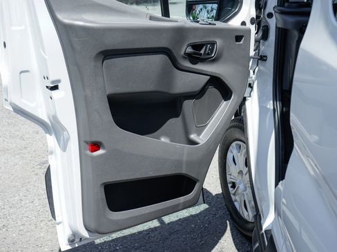 Used 2024 Ford Transit 350 XLT RWD image 19