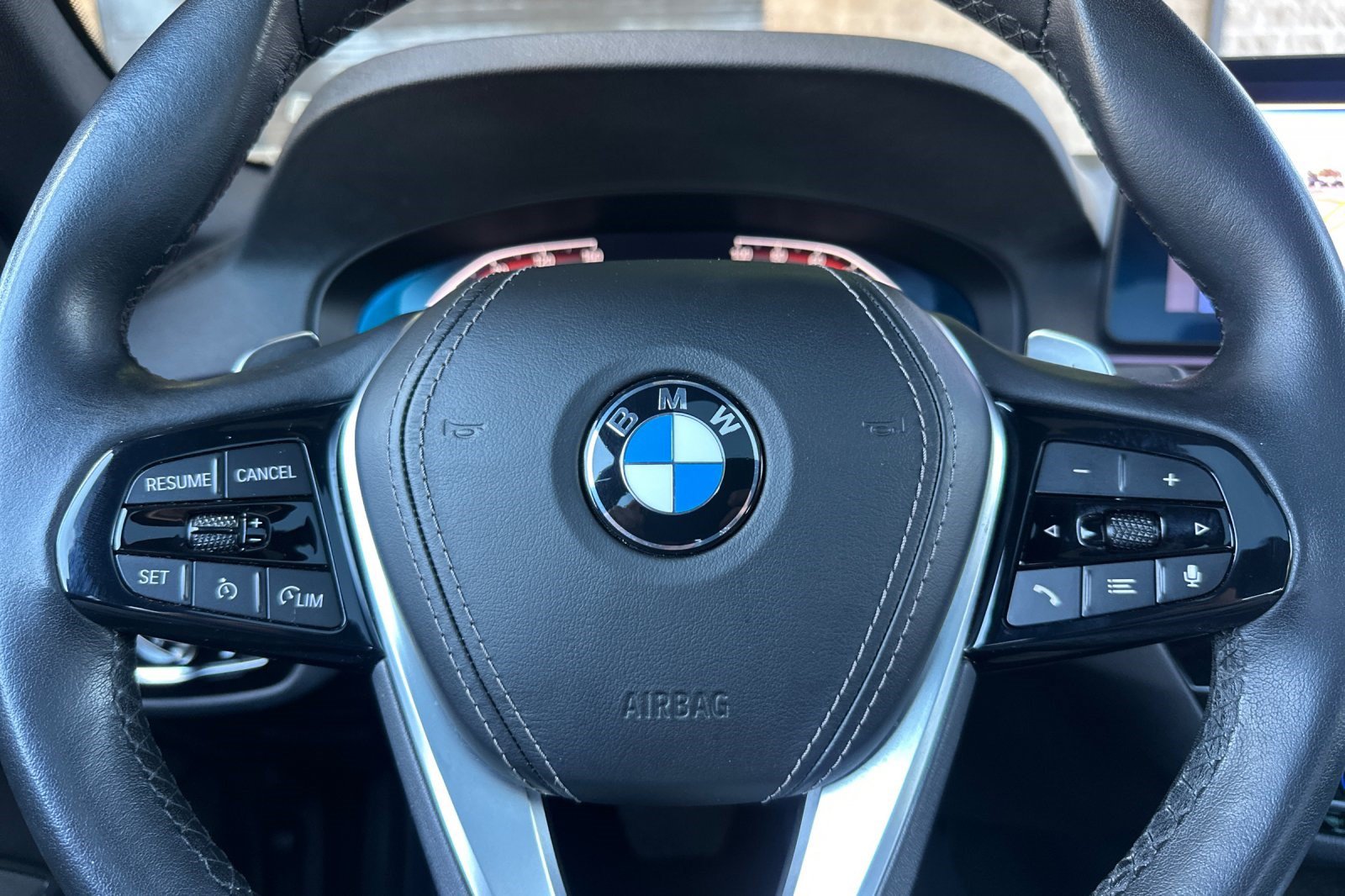 Certified 2023 BMW 540i w/ Premium Package RWD image 30