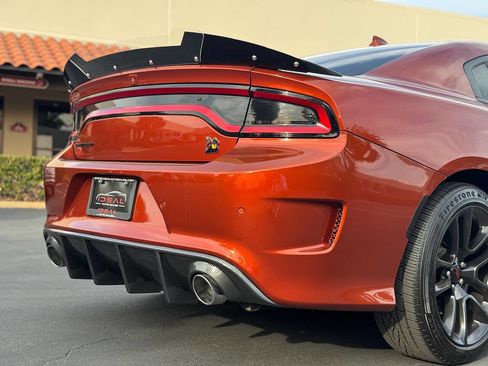 Used 2021 Dodge Charger Scat Pack w/ Driver Convenience Group image 11