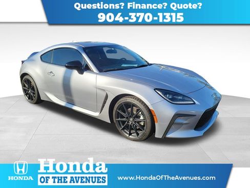 Used 2025 Toyota GR86 Premium RWD image 1