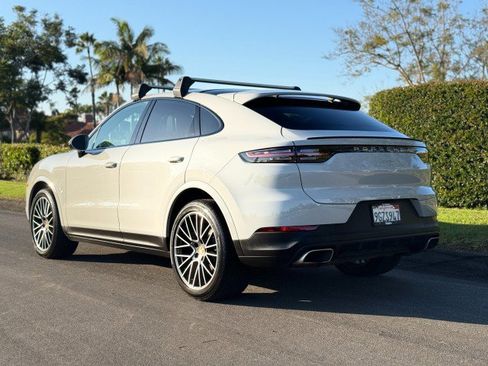 Used 2023 Porsche Cayenne image 5